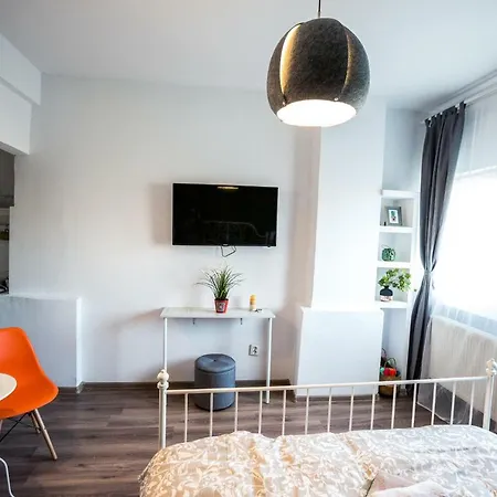 Happy Studio Citycentre Apartmán *